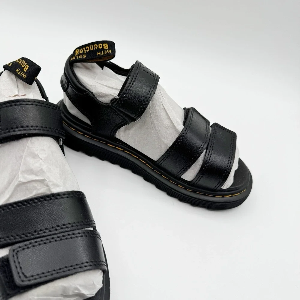 New Dr. Martens Klaire J Black Sandals Unisex Little Big Kids US 1 Boy UK 13